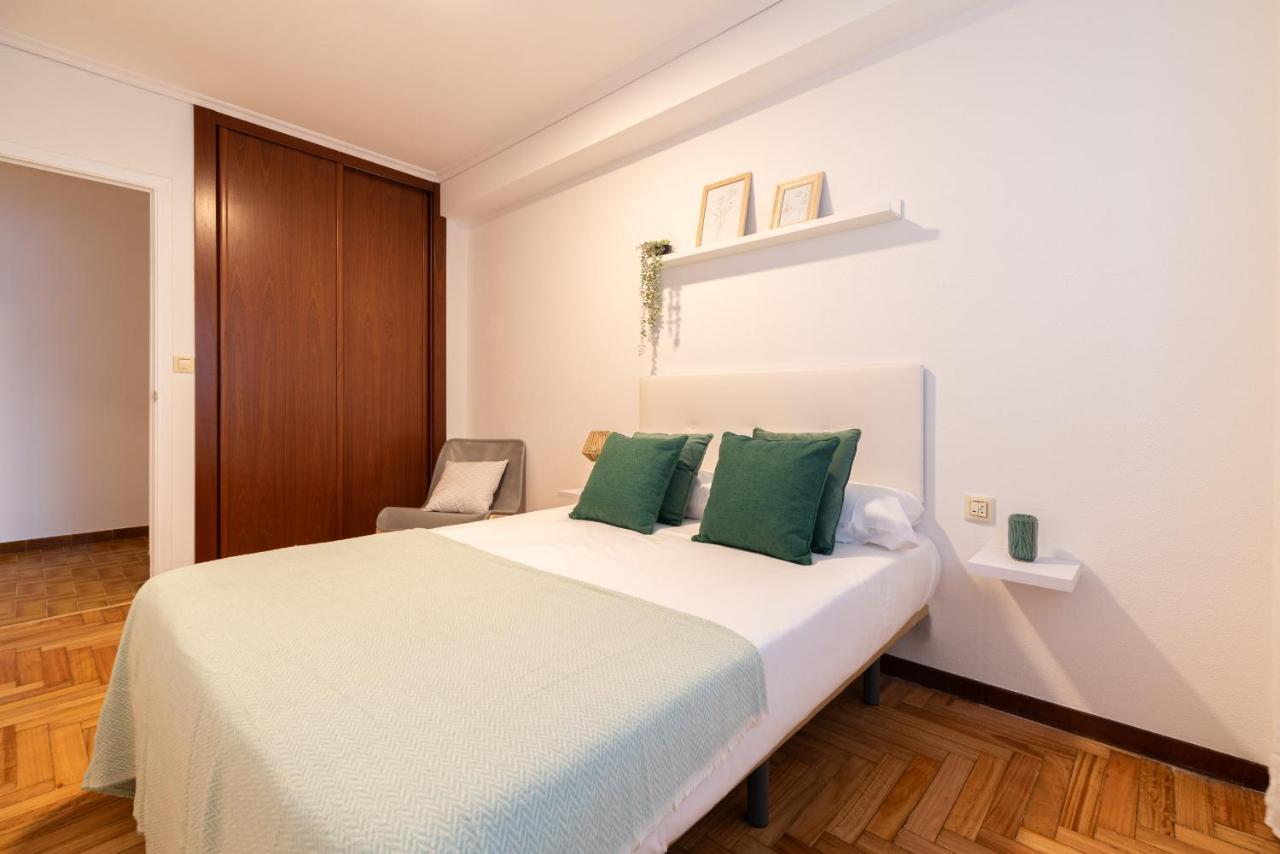 Apartmán Amplia Vivienda Con Garaje Vigo Exteriér fotografie