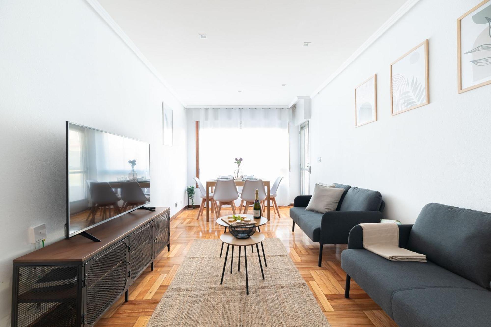 Apartmán Amplia Vivienda Con Garaje Vigo Exteriér fotografie
